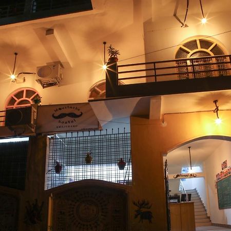 Albergue Moustache Khajurāho Exterior foto