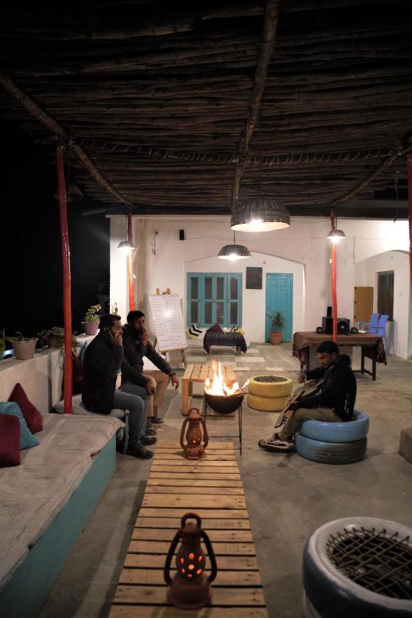Albergue Moustache Khajurāho Exterior foto