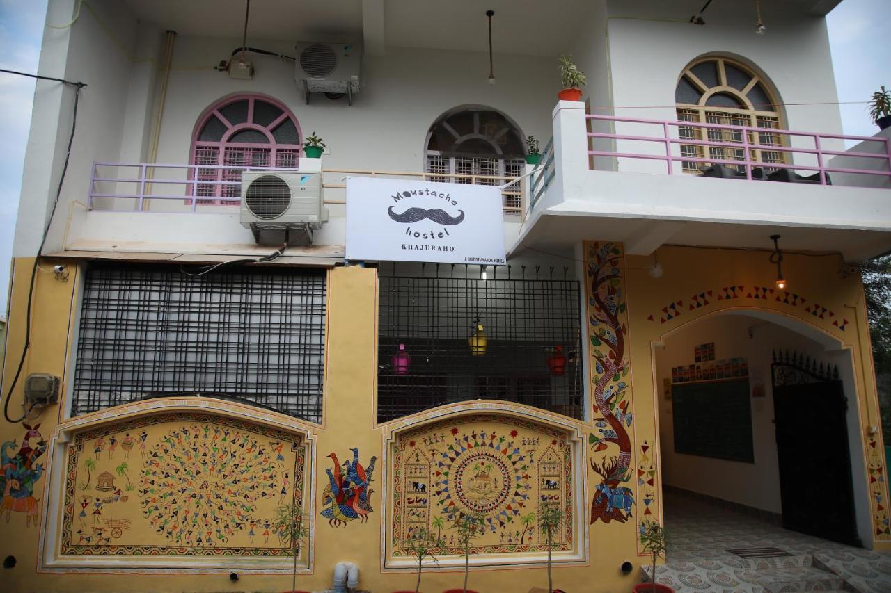 Albergue Moustache Khajurāho Exterior foto